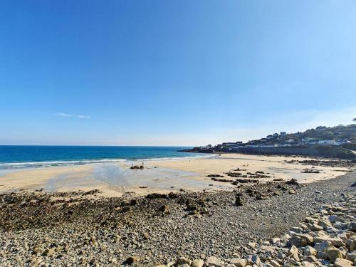 Létesítmények, Coverack Cottage in Manaccan