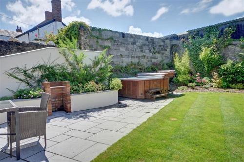 Iekārtas, 2 Bed in Muddiford oc-gran6 in Shirwell