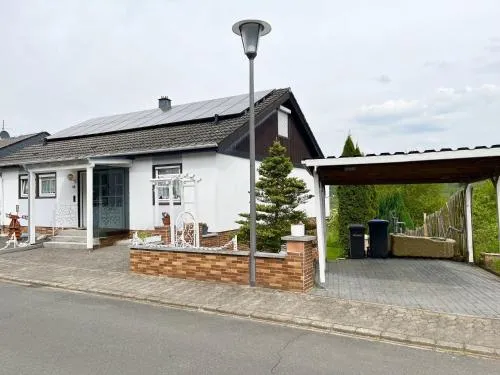 Malerisches Ferienhaus in Reil in Reil, Deutschland