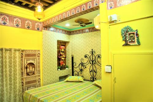 1 queen bed