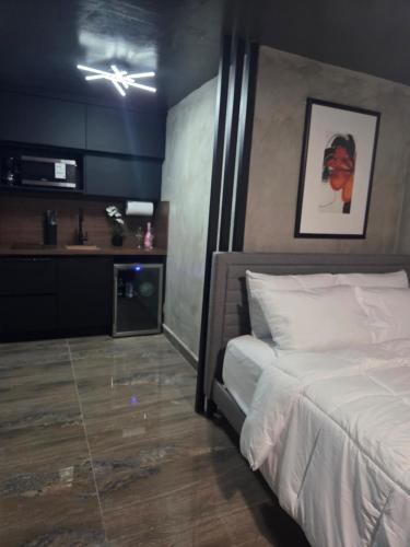 Location Escape in Carolina