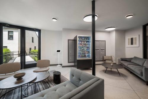 Reside Navy Yard a Wyndham Residence - image 2