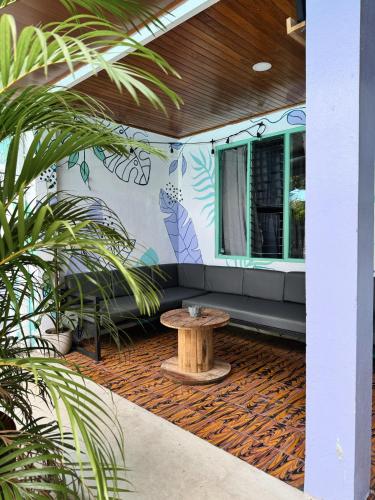 Pura Vibra Hostel in La Fortuna