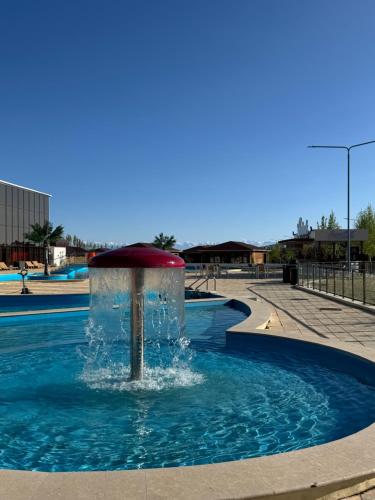 2-х этажный таунхаус по первой линии на Иссык-Куле, Bosteri (foto 8)