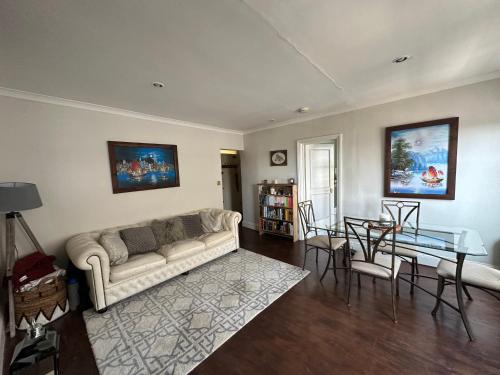 Flat in West Kensington, London
