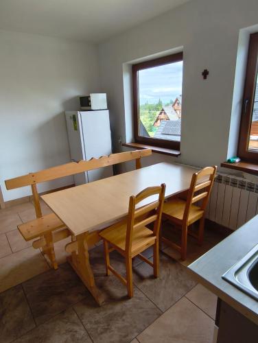 廚房, Wynajem Pokoi Maria Sowińska (Wynajem Pokoi Maria Sowinska) in 比亞利杜納耶茨