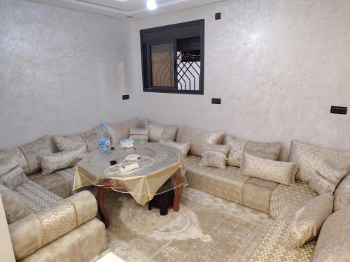 App Neuf meublé pour famille (App Neuf meuble pour famille) in 틸리아