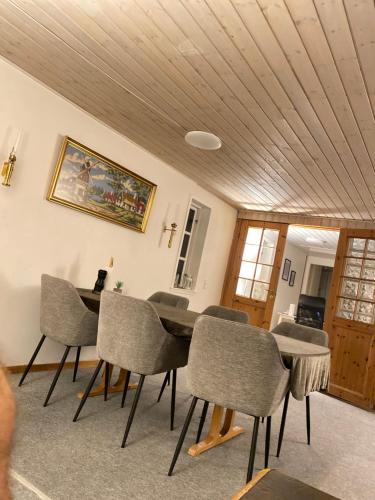 Ålevænget 1 (Alevænget 1) in Skals