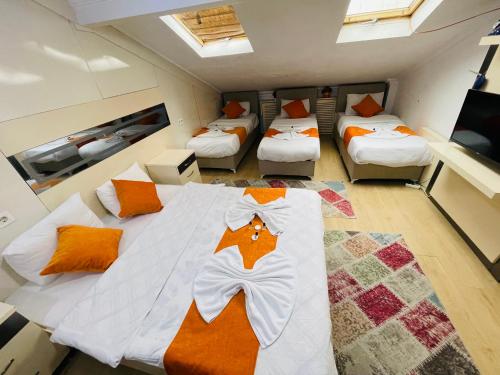 Taksim Gold House Hotel - image 4