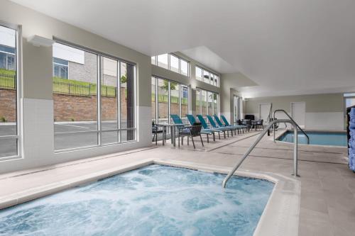 TownePlace Suites by Marriott Nampa - image 14