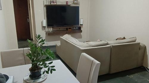 Quarto ao lado da praça da Liberdade