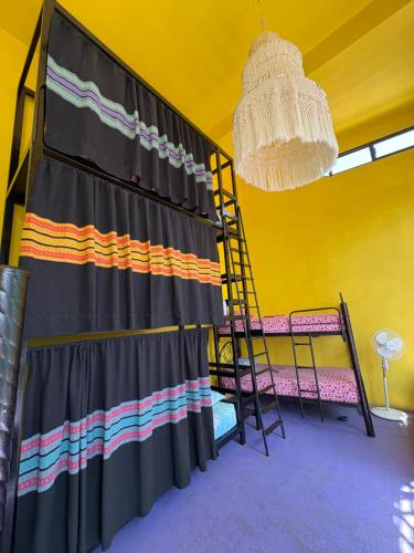 1 twin bed