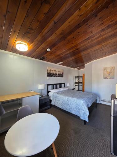 Bio Vista Motel
