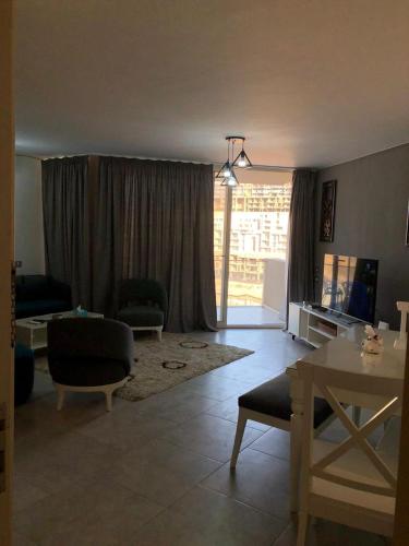 شاليه للايجار في المونت جلاله العين السخنه 3 غرف مكيف بالكامل in Ain Sokhna