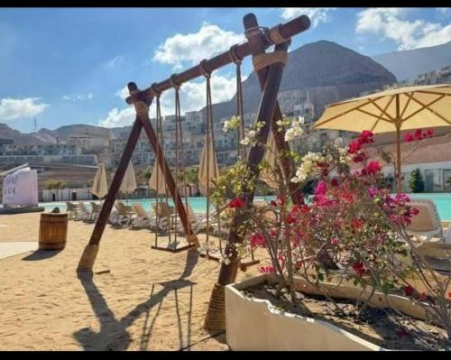 شاليه للايجار في المونت جلاله العين السخنه 3 غرف مكيف بالكامل in Ain Sokhna