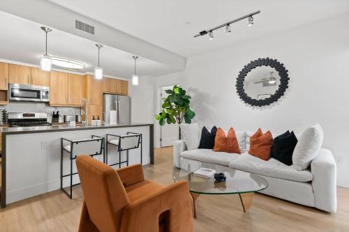 Emerald Oasis' Upscale & Serene Retreat - Walk to Beach & Pool & Gym, Los Angeles (fotografie 2)