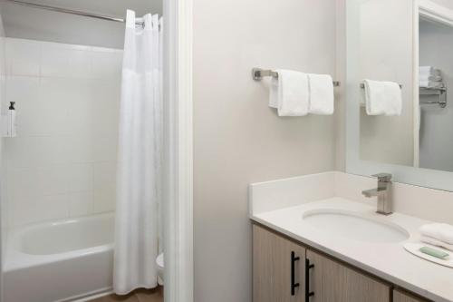 TownePlace Suites Tampa Westshore/Airport - image 6