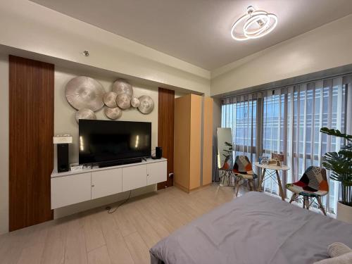 Cozy Condo Unit Near NAIA Terminal 3, Manila