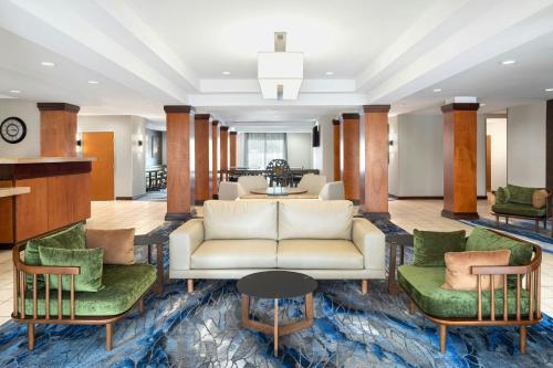 Lobby, Fairfield by Marriott Inn & Suites Marianna in Marianna (Florida)