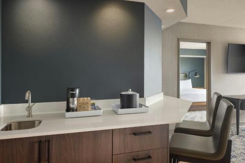 Four Points By Sheraton - Saginaw - image 11