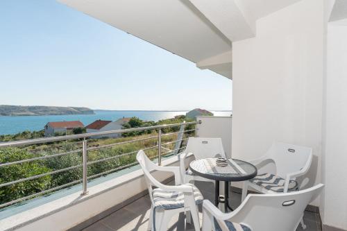 Apartments Mare - sea view - main image