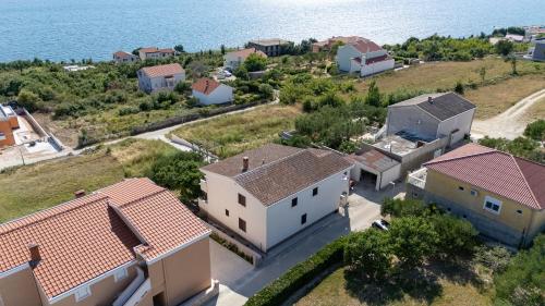 Apartments Mare - sea view - image 7