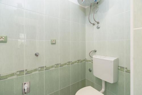 Apartments Mare - sea view - image 9