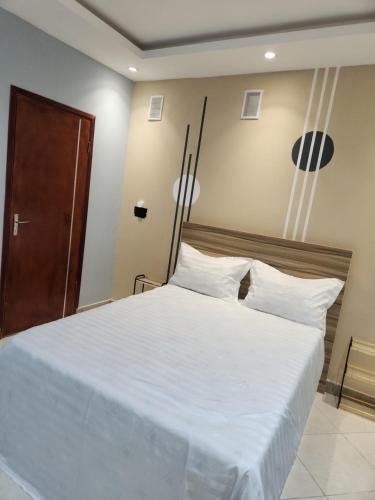 E1G Meublé 1CH (E1G Meuble 1CH) in 贝尔