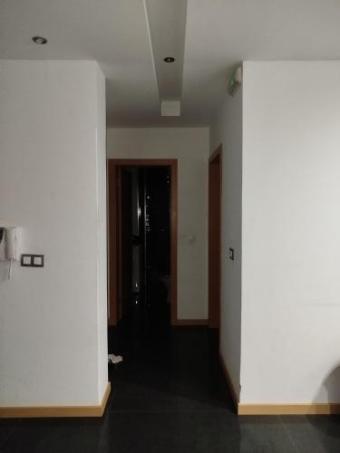 Sofia Évora Spínola (Sofia Evora Spinola) in โมสเตย์โรส