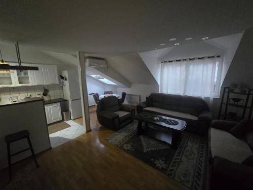 Apartman SA