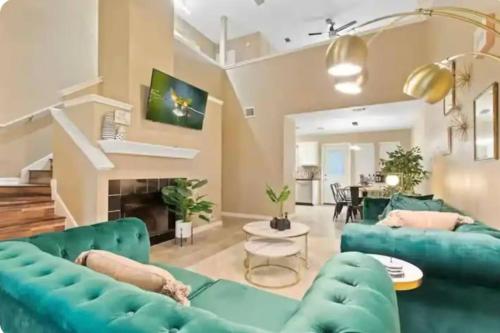 4br Escapegames Near Tesla, F1,trails & Top Eats in Glenbrook