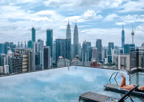 Expressionz Premium Suites at KLCC - 수영장
