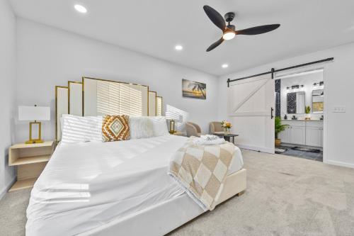 Royal Palm Urban Suites - Close to Downtown ATL in Cascade Road