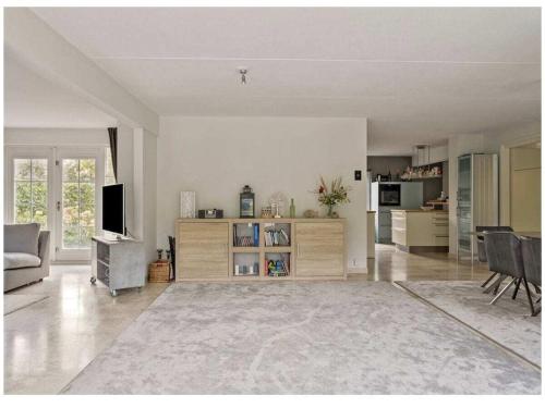 Facilities, Marianne van Nispen in Kamperland