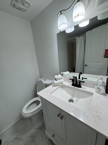 Lovely Lower Level - image 12
