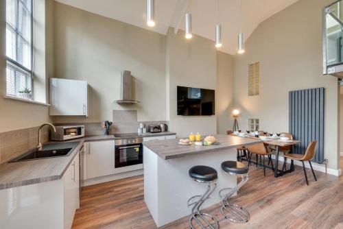 Cloud Recess - Scarborough