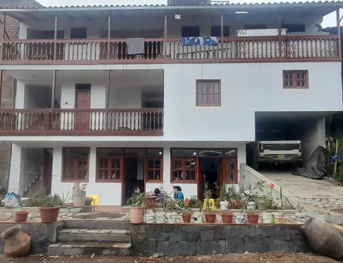 Alonso, Fogon & Posada