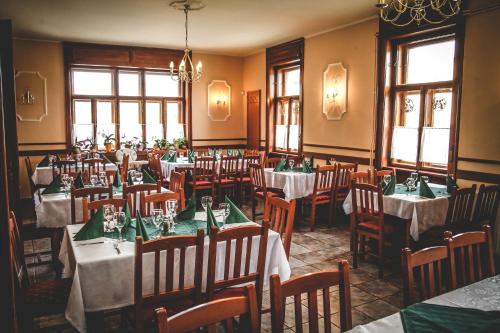 Borostyankert Etterem & Vendeghaz in Sitke