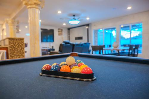 Trendy lux house near strip with Pool,hottub in Kirkland Las Vegas, Las Vegas (foto 10)