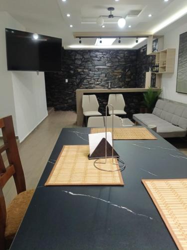 OCTAWAHOMe in กายัมเบ