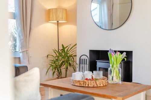 Facilities, 5 Bed in Mitchell oc-c30790 in Mitchell