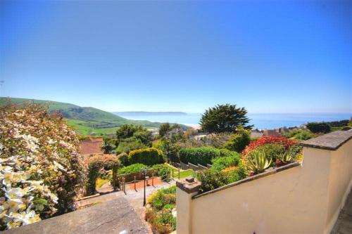 บริการและสิ่งอำนวยความสะดวก, Cala Vista in วูลาคอม