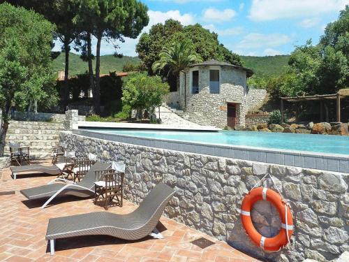Apartment in Elba with Panoramic Views, Rio nellʼElba (photo 9)