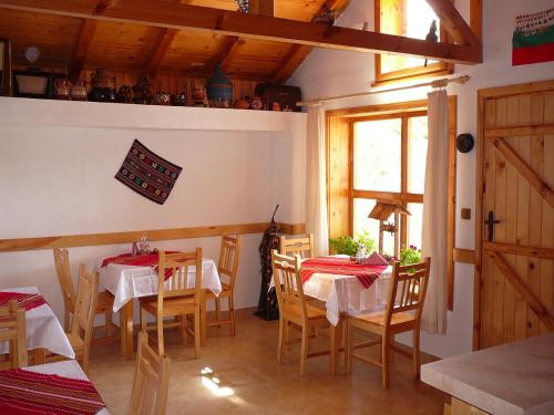 Restorāns, Guesthouse Argacho in Stob