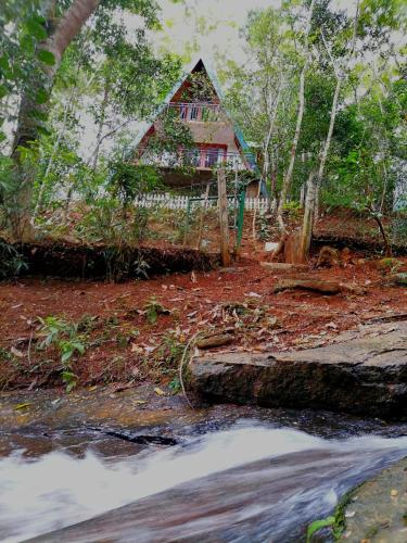 Mahaweli Frills Nature Resort in Udapalatha