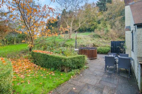 Facilities, The Cottage at Castle of Comfort in Dodington