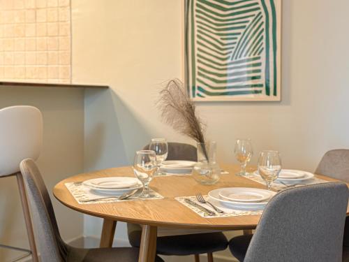 Near Metro & Tram 2BED Dubai Marina close to JBR! - image 14