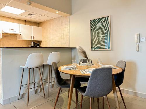 Near Metro & Tram 2BED Dubai Marina close to JBR! - image 12