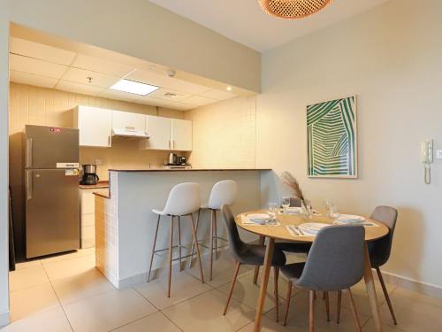 Near Metro & Tram 2BED Dubai Marina close to JBR! - image 13