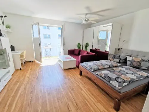BodenSEE Friedrichshafen City Apartment "LARA" in Friedrichshafen, Deutschland